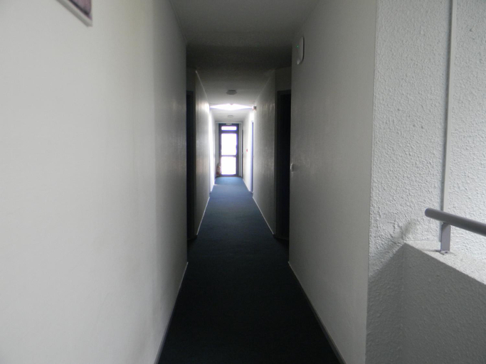 Others 3, Class-Hotel, Vienne