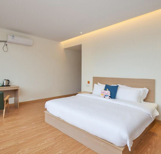 Bedroom 2, Floral Hotel Xiangfengling Hostel, Ningbo