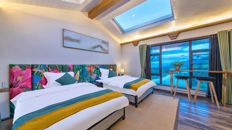 Bedroom 3, Floral Hotel Yun Shui Snow Mountain, Lijiang