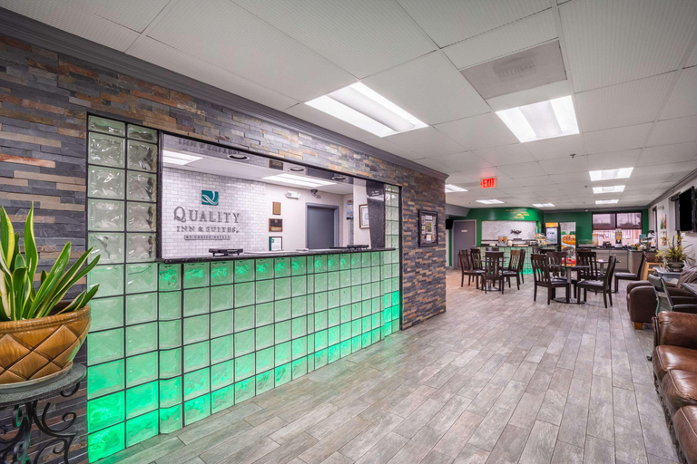 Public Area 3, Quality Inn & Suites Ft. Jackson Maingate, Richland