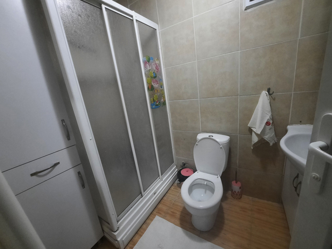 Others 5, Aydemir apartmanı, Ümraniye