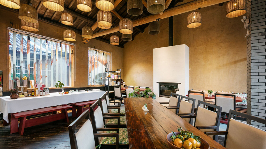 Food & Drinks 5, Floral Hotel Songyang Niaoshe, Lishui