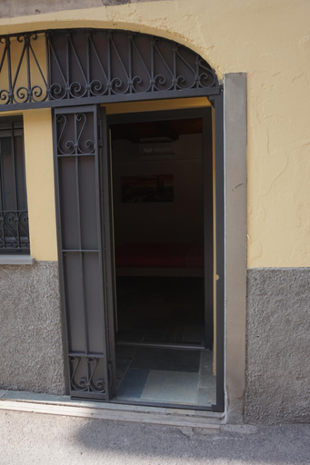 Exterior 14