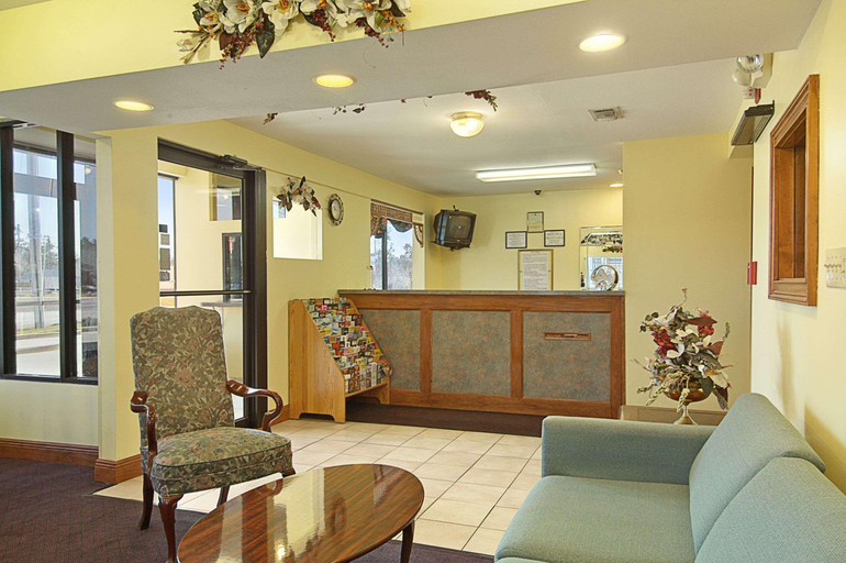 Public Area 2, Days Inn by Wyndham Ocean Springs, Jackson
