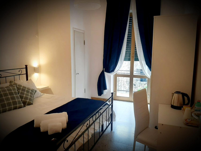 Bedroom 23