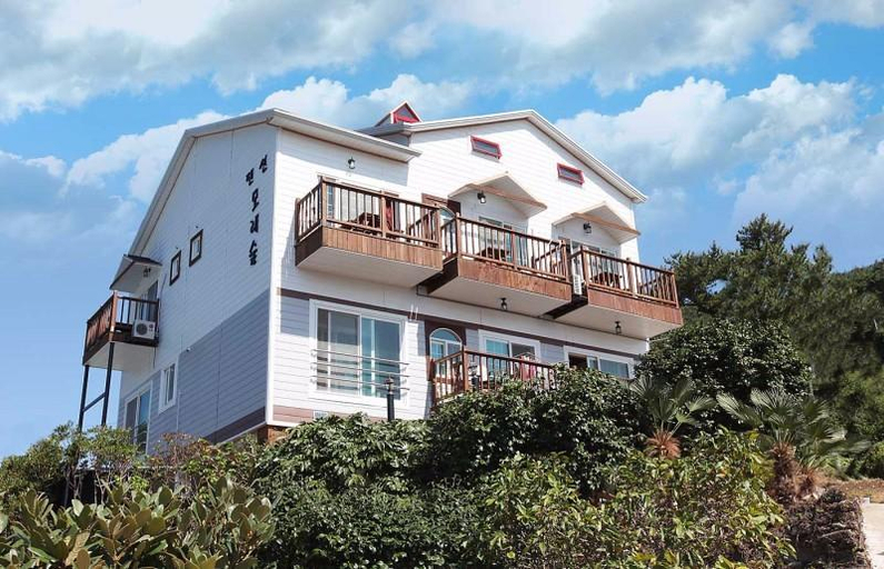 Others 3, Sand Beach Pension, Geoje