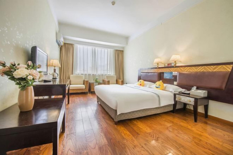 Boutique Holiday Hotel (Beihai Beibuwan Square), Beihai