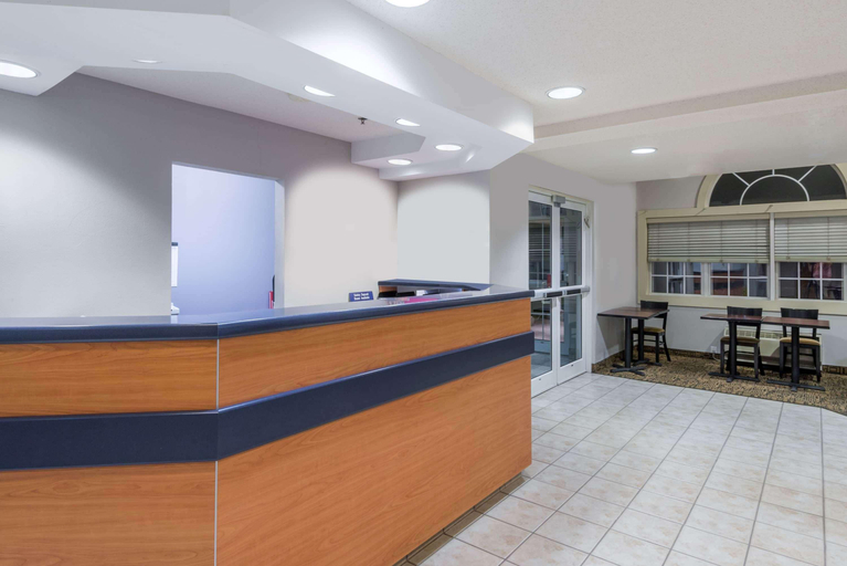 Public Area 2, Microtel Inn & Suites by Wyndham Bethel/Danbury, Fairfield