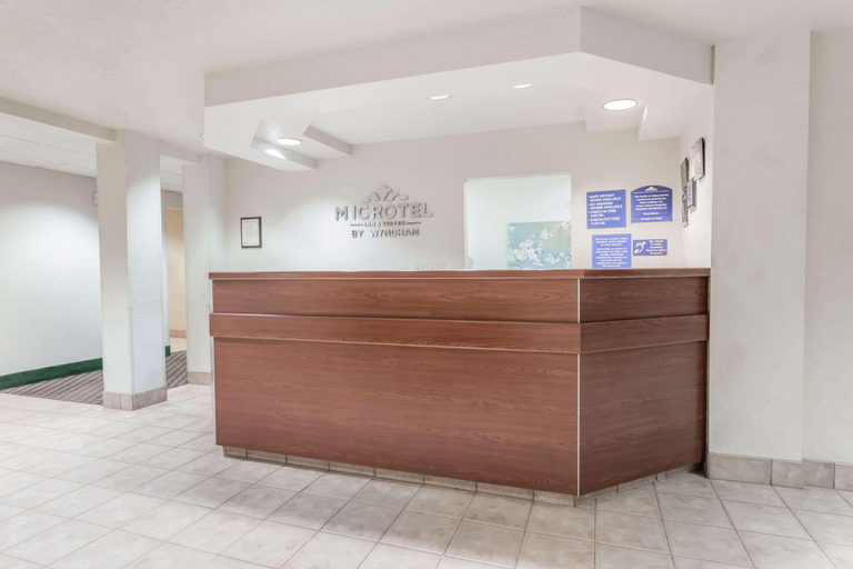 Public Area 2, Microtel Inn & Suites by Wyndham Marianna, Jackson