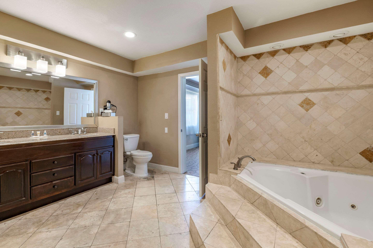 Bathroom 4, Comfort Suites San Clemente Beach, Orange
