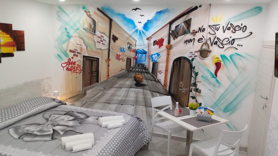 Bedroom, O' Vascio e Ciruzziell, Napoli