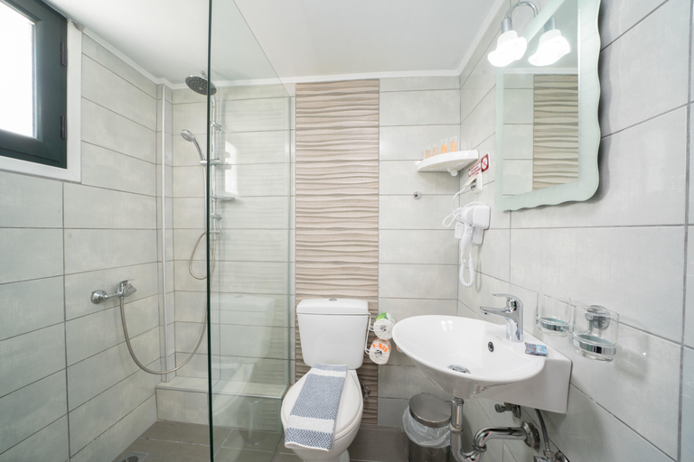 Bathroom 4, Xi Village, Ionian Islands