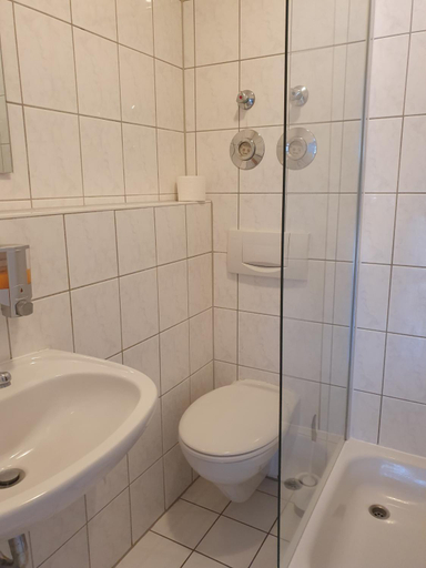 Bathroom, CityPark Hotel, Köln