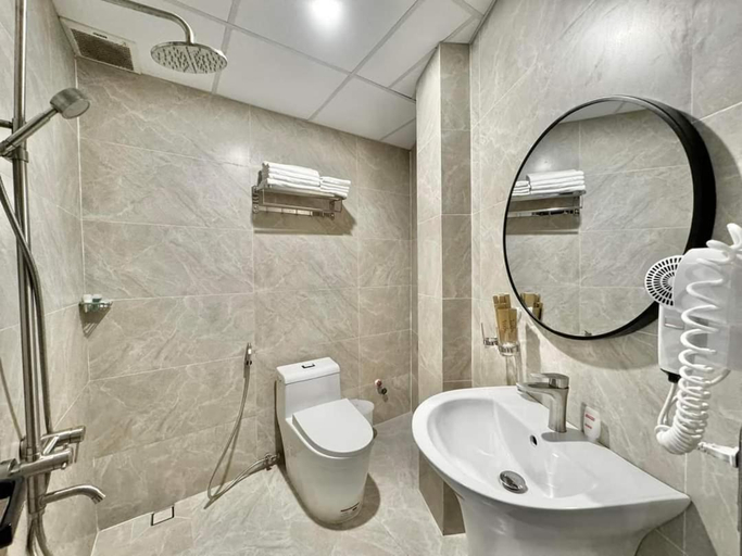 Bathroom 2, LION 6 HOTEL, Ninh Kiều