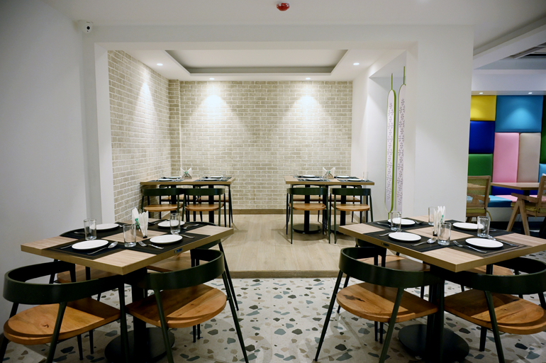 Food & Drinks 3, Le Roi Express @ Karol Bagh, Delhi