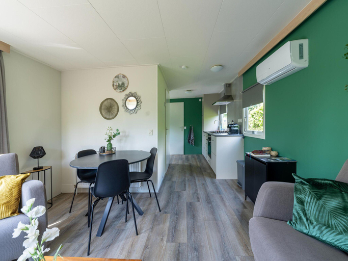 Others 5, Chalet in Stegeren near Heathlands, Ommen