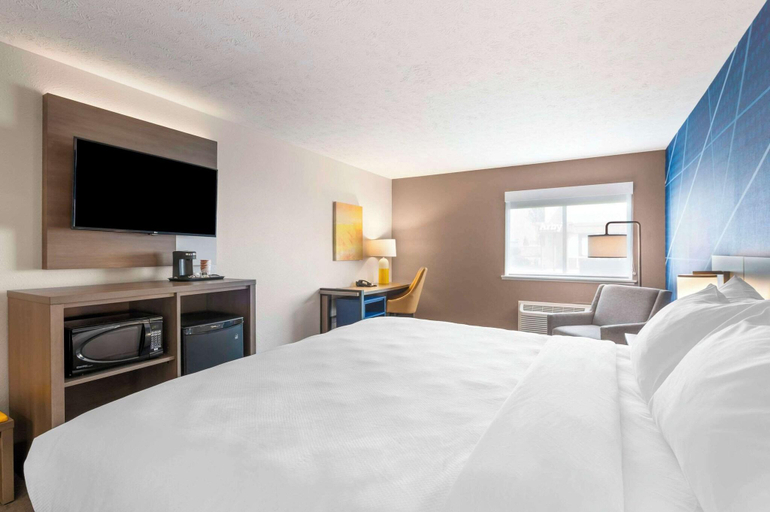 Bedroom 4, Comfort Inn Edinburgh - Columbus, Bartholomew