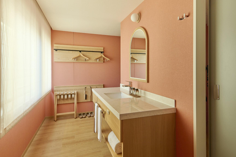 Dining Room 12