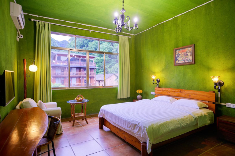 Bedroom 16