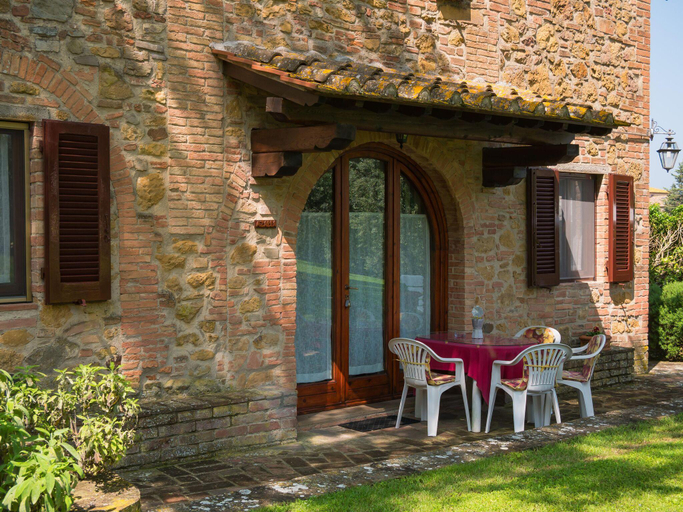 Others 4, Rustic Retreat in Tuscany with Pool, Florence