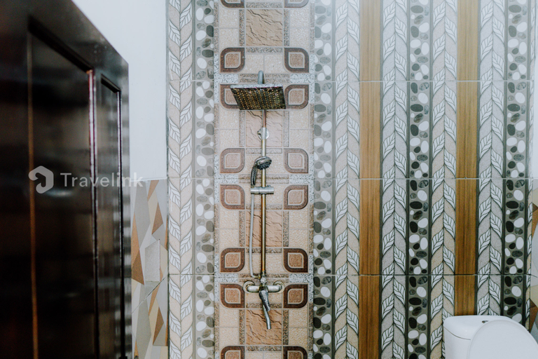 Bathroom 3