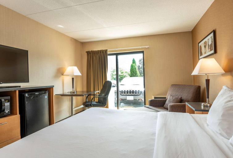Bedroom 3, Comfort Inn Fredericton, York