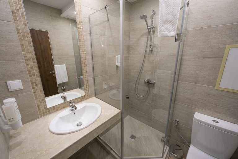 Bathroom 3, Boutique Hotel Sofia, Stolichna