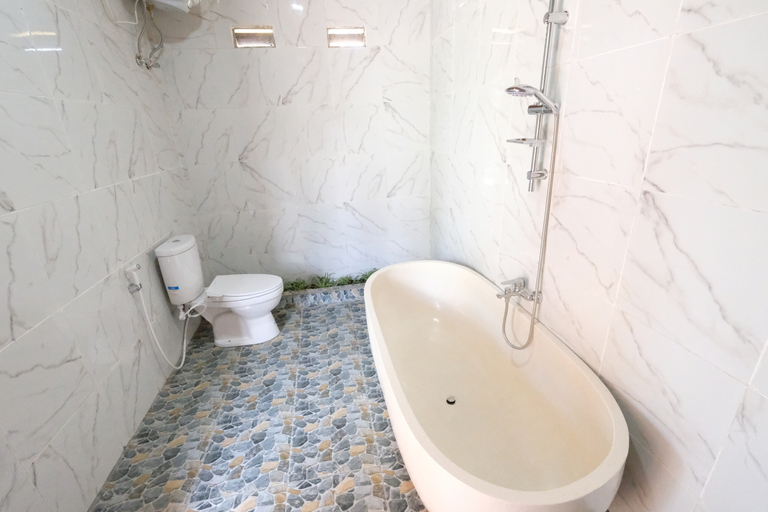 Bathroom 5, The BENAWAH Villa, Gianyar