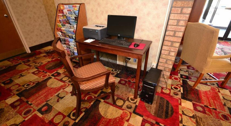 Public Area 3, Quality Inn, Talbot