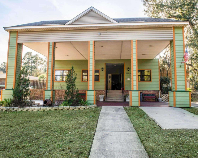 Exterior & Views 2, Suburban Studios Tallahassee near University, Leon