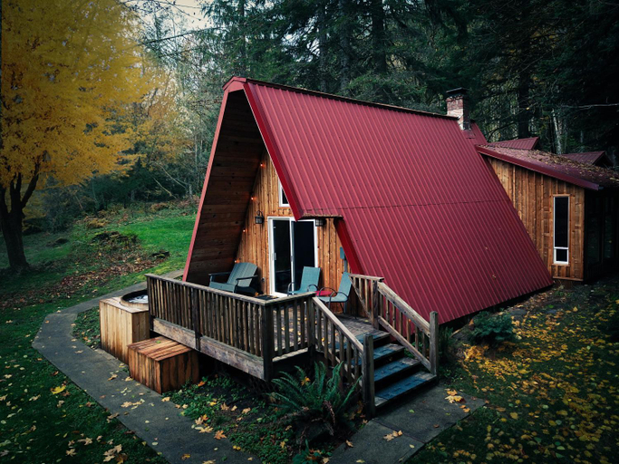 Others 3, Tilted Timbers Cabin - Hot Tub - wifi, Pierce