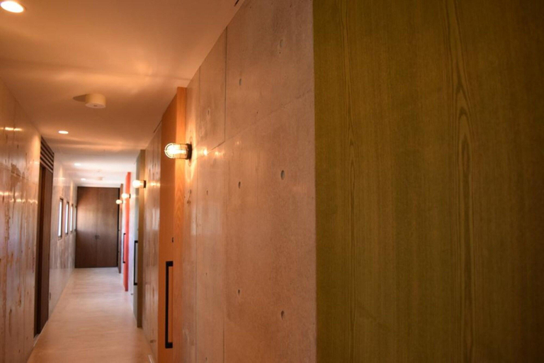 Public Area 3, B&B Tandem, Ginoza