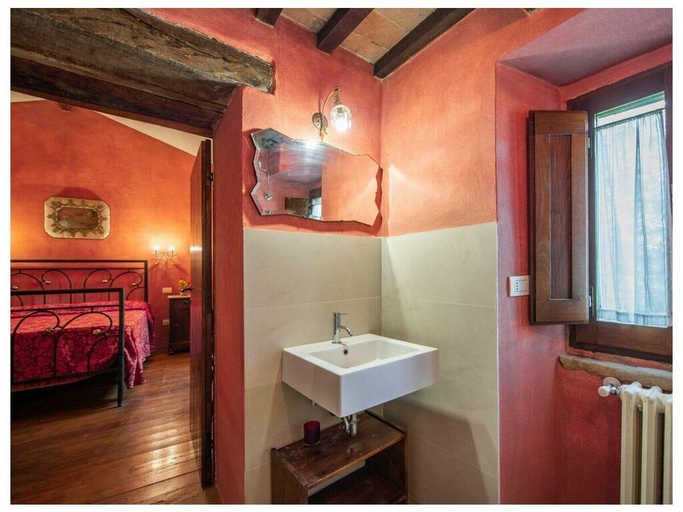 Others 2, Villa Case a Cantuccio, Perugia