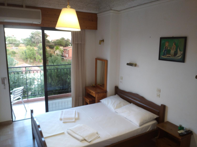 Bedroom, Kapandriti Rooms, Ionian Islands