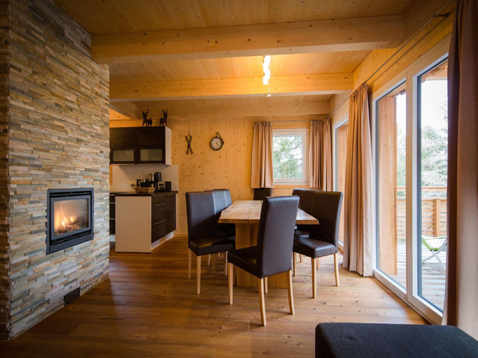 Others 5, Lavish chalet with finnish sauna, Murau