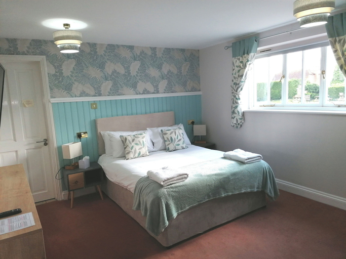 Bedroom 2, The Evenhill, Kent