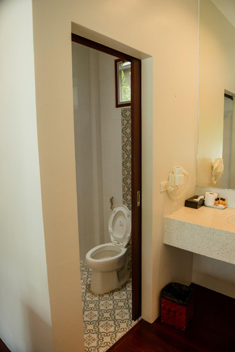 Bathroom 6