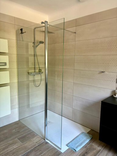 Bathroom 3, Maison Terre de Lune, Vaucluse