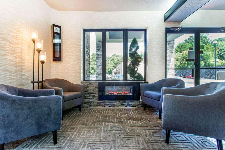 Public Area 2, Quality Inn Black Mountain-Asheville East, Buncombe