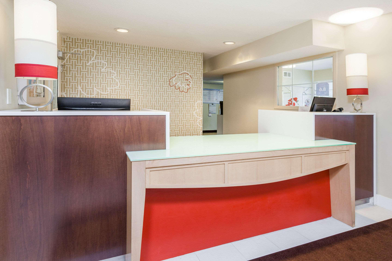 Public Area 3, MainStay Suites Detroit Auburn Hills, Oakland