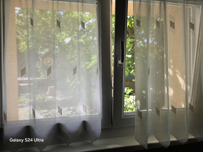 Others 5, chambre privative au rez de jardin dans villa, Bas-Rhin
