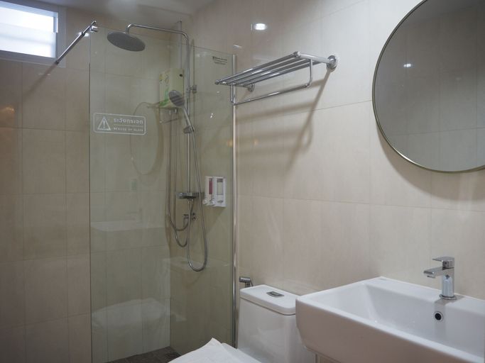 Bathroom 4, MANGOES PATTAYA, Sattahip