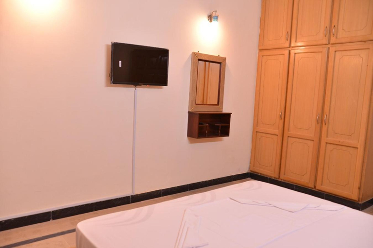 Bedroom 3, Redbury Inn Guesthouse, Islamabad