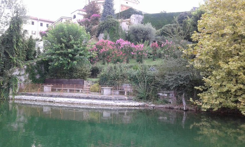 Others 2, B&B In Riva al Lago, Torino