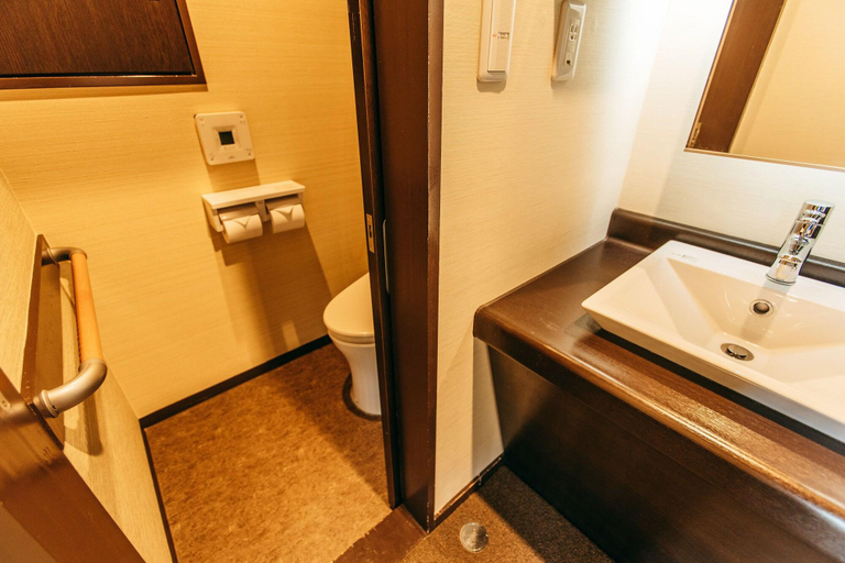Bathroom 4, Kamenoi Hotel Genkainada, Kitakyūshū