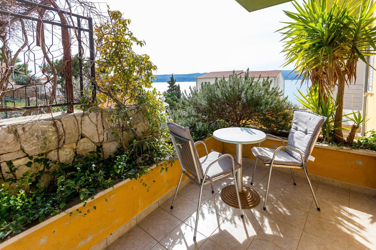 Others 2, AGA beach suites, Omiš