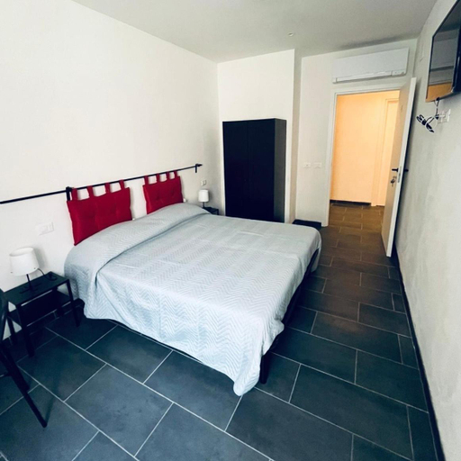 Others 5, Esterina Rooms, La Spezia