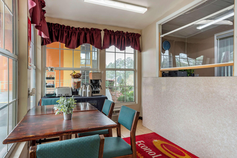 Public Area 2, Econo Lodge Tallahassee Downtown - University, Leon