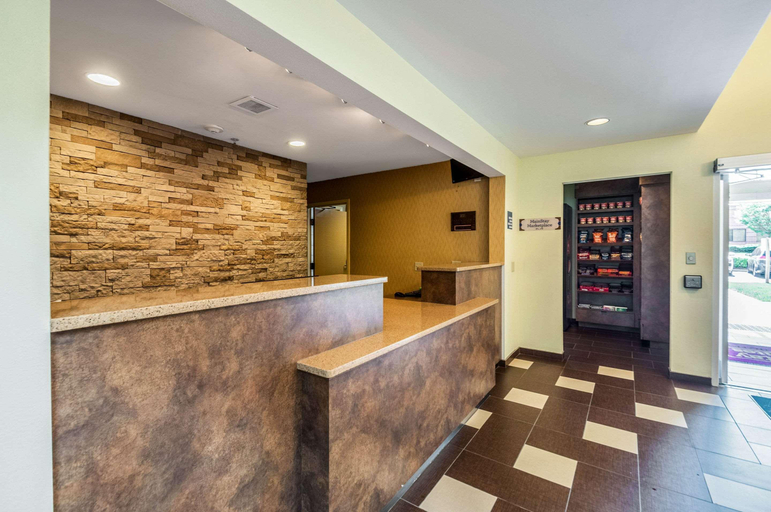 Public Area 2, Candlewood Suites FREDERICK by IHG, Frederick