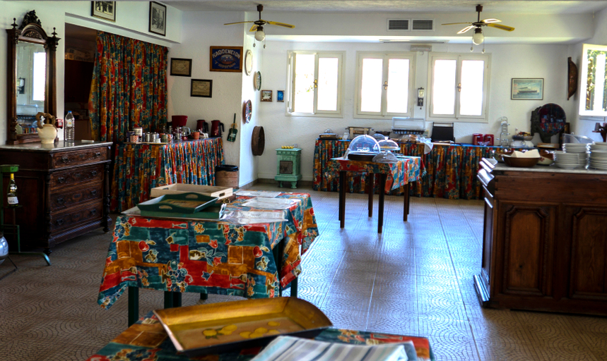 Food & Drinks 5, Villea Village by GHH, Crete
